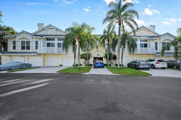 105 Mainsail Circle, Jupiter, FL 33477