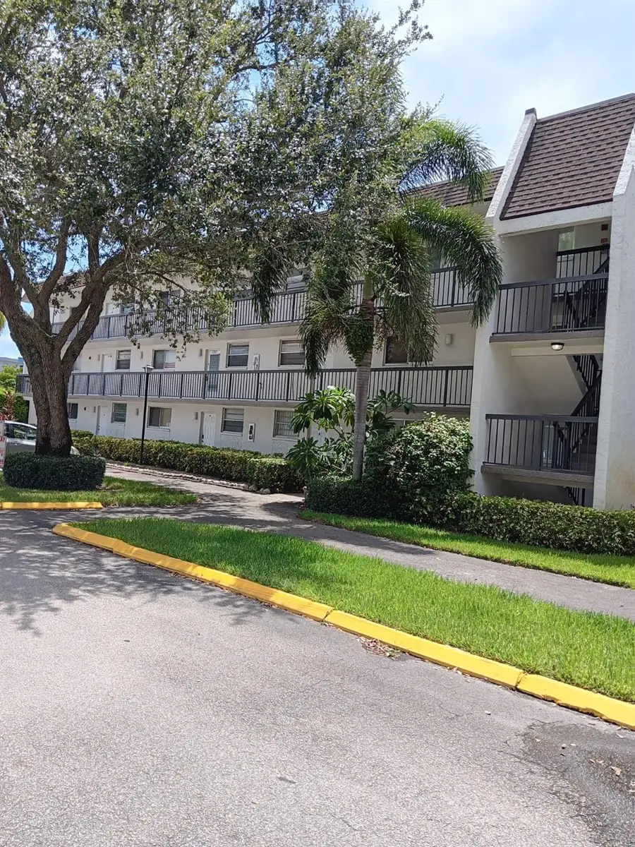 7400 NW 17th Street #308, Plantation, FL 33313 - #3