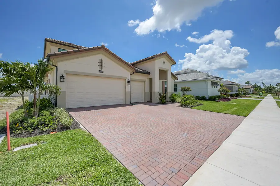 9528 St. Germain Drive, Palm Beach Gardens, FL 33412 - #2