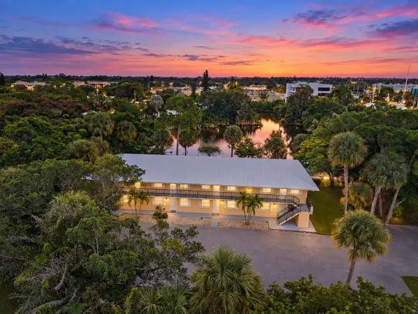 333 SE Martin Avenue #5-7, Stuart, FL 34996
