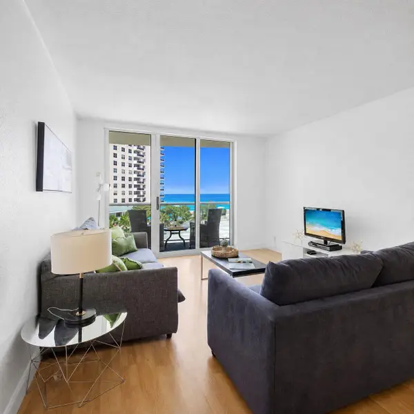 3801 S Ocean Drive #4Y, Hollywood, FL 33019