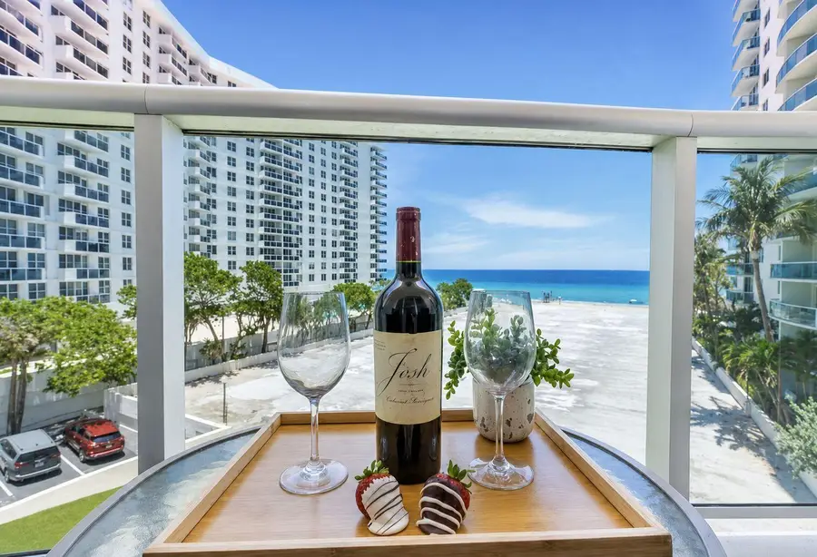 3801 S Ocean Drive #4Y, Hollywood, FL 33019 - #2