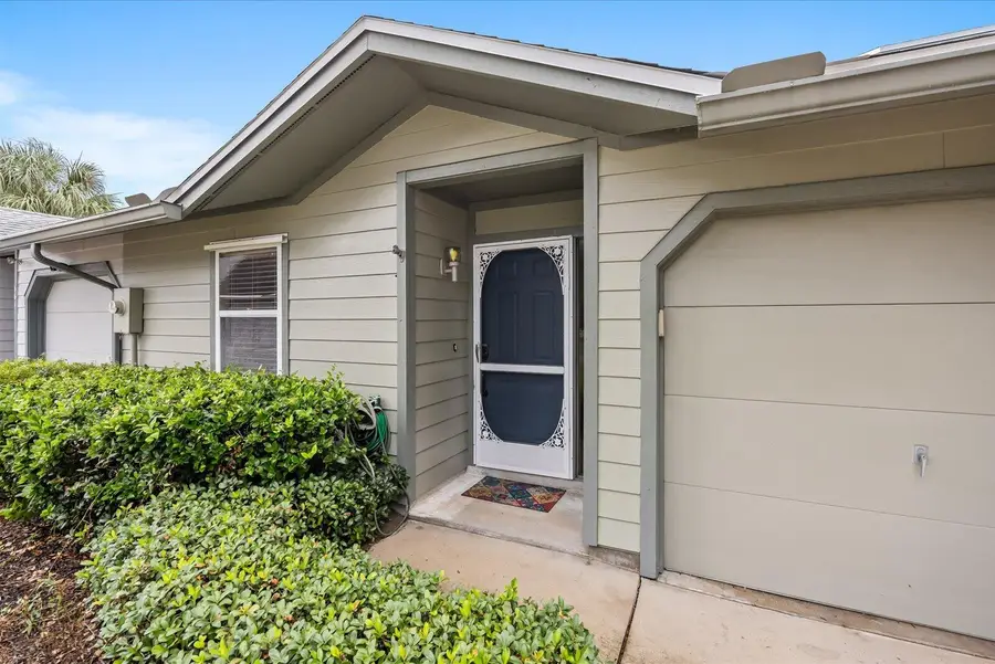 663 NE Wax Myrtle Way, Jensen Beach, FL 34957 - #2