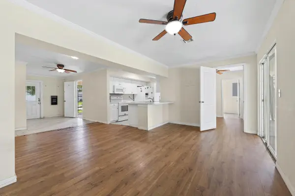1010 SE Euclid Lane, Port St Lucie, FL 34983