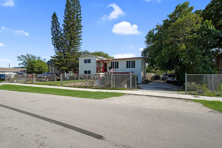 220 NW 42nd Street, Oakland Park, FL 33309 - #3