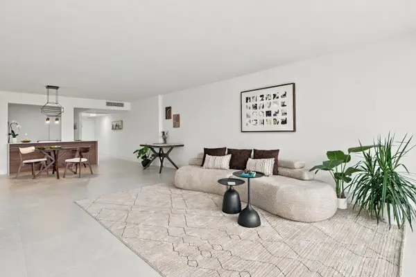 3140 S Ocean Drive #610, Hallandale Beach, FL 33009