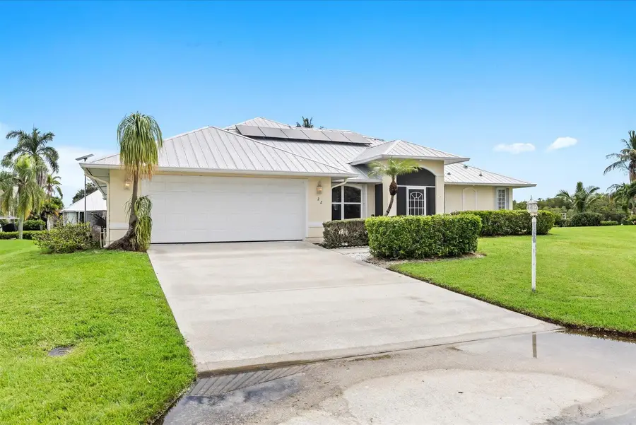 122 Queen Frederika Court, Hutchinson Island, FL 34949 - #3