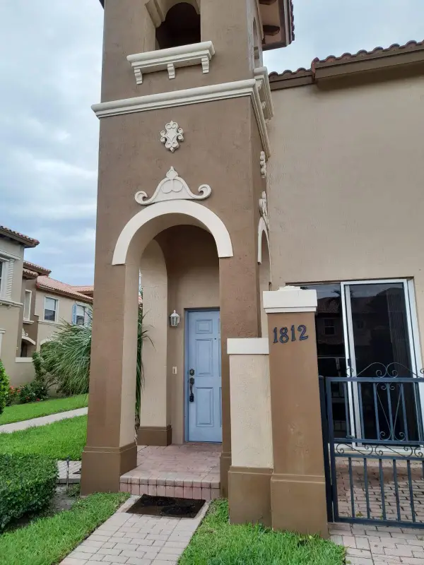 6516 Morgan Hill Trail #1812, West Palm Beach, FL 33411