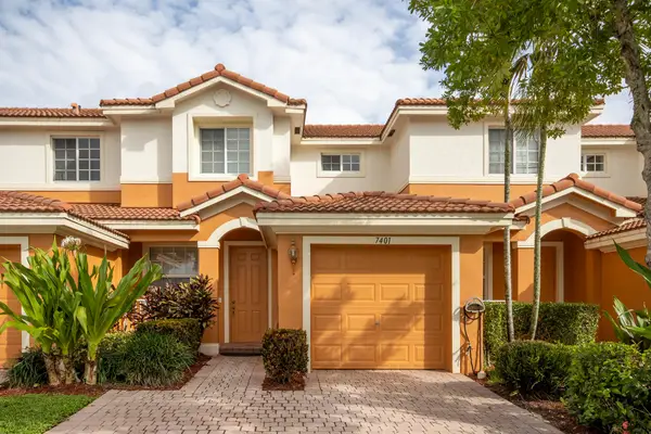 7401 Sarentino Lane #211, Boynton Beach, FL 33437
