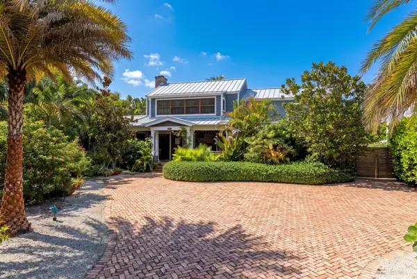 613 S Lakeside Drive, Lake Worth Beach, FL 33460