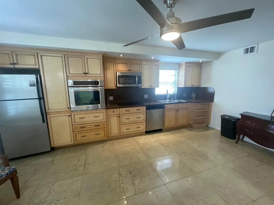 350 Keswick C, Deerfield Beach, FL 33442 - #2