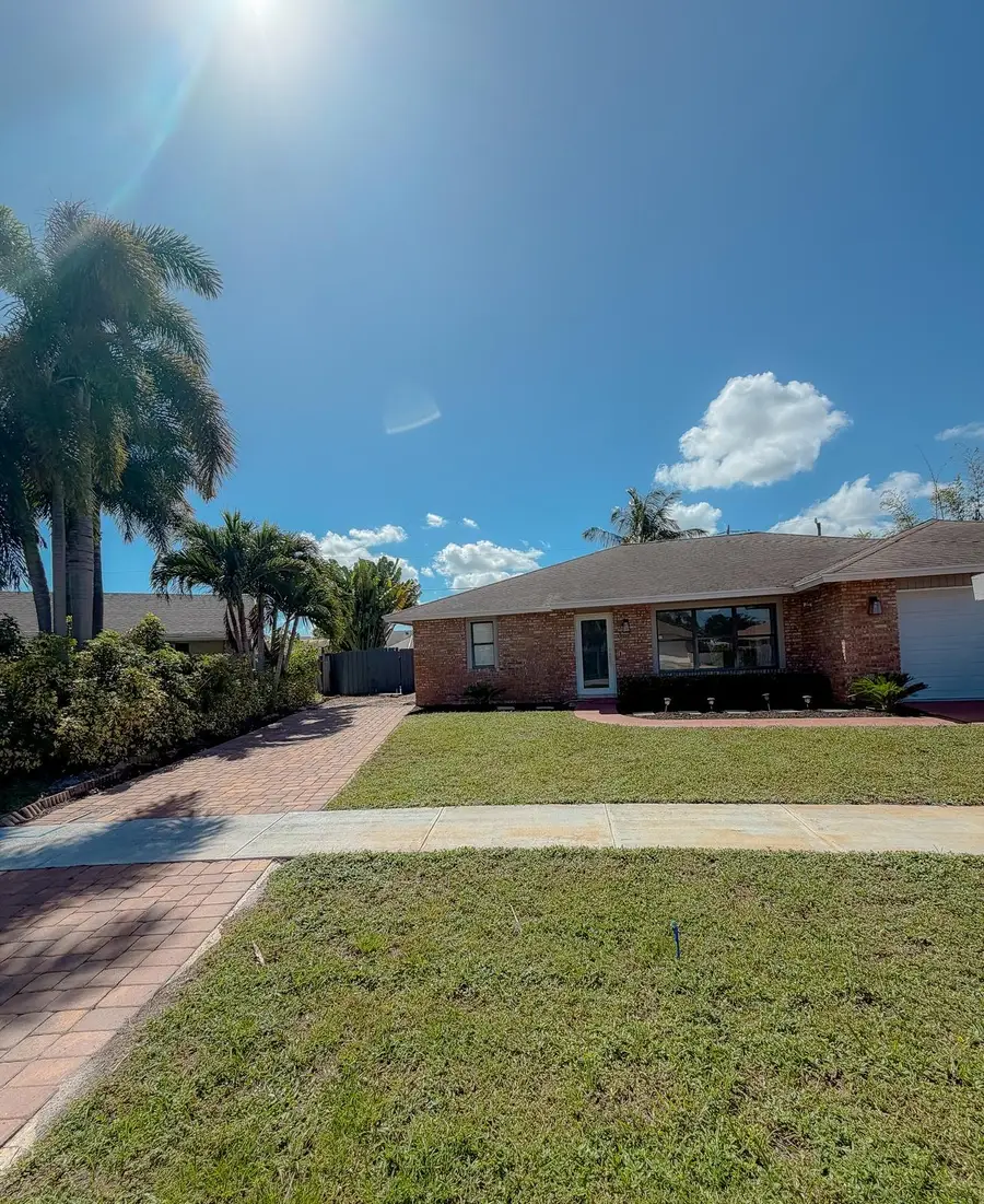 1007 Wynndale Way, Lantana, FL 33462 - #2