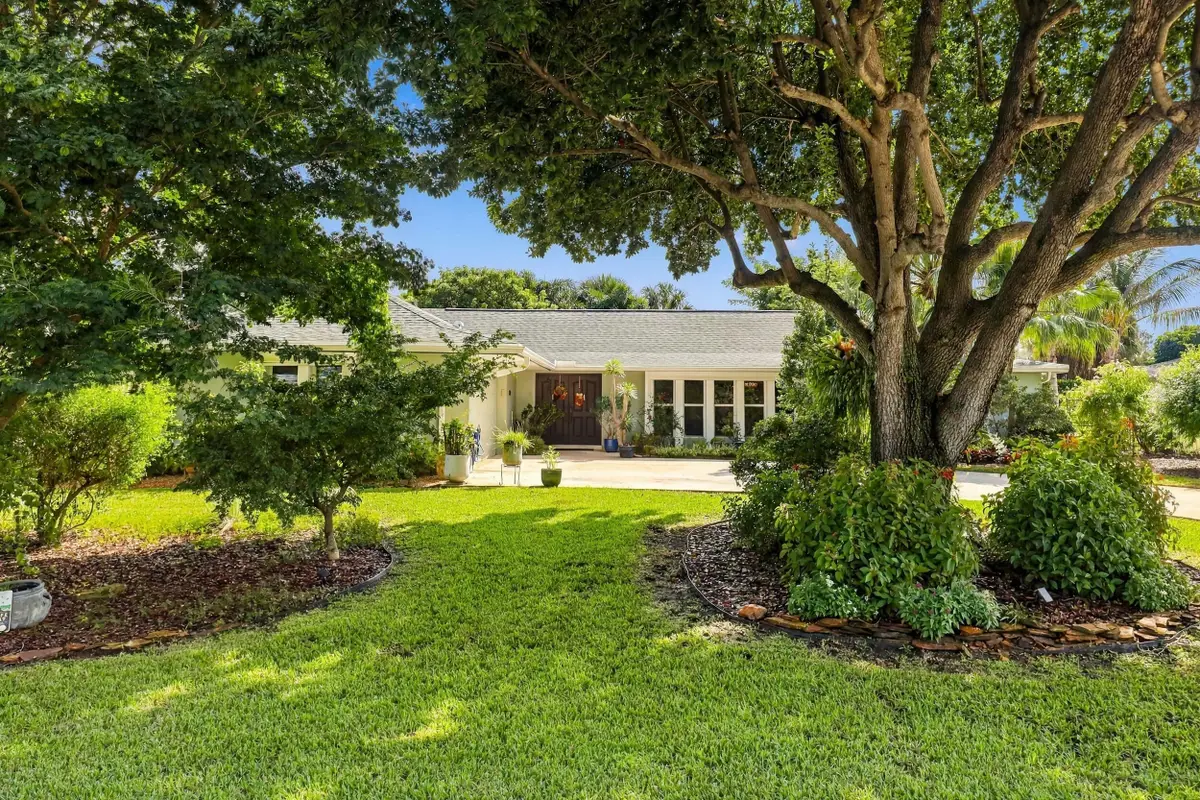 9714 Honeysuckle Avenue, Palm Beach Gardens, FL 33410 - #1