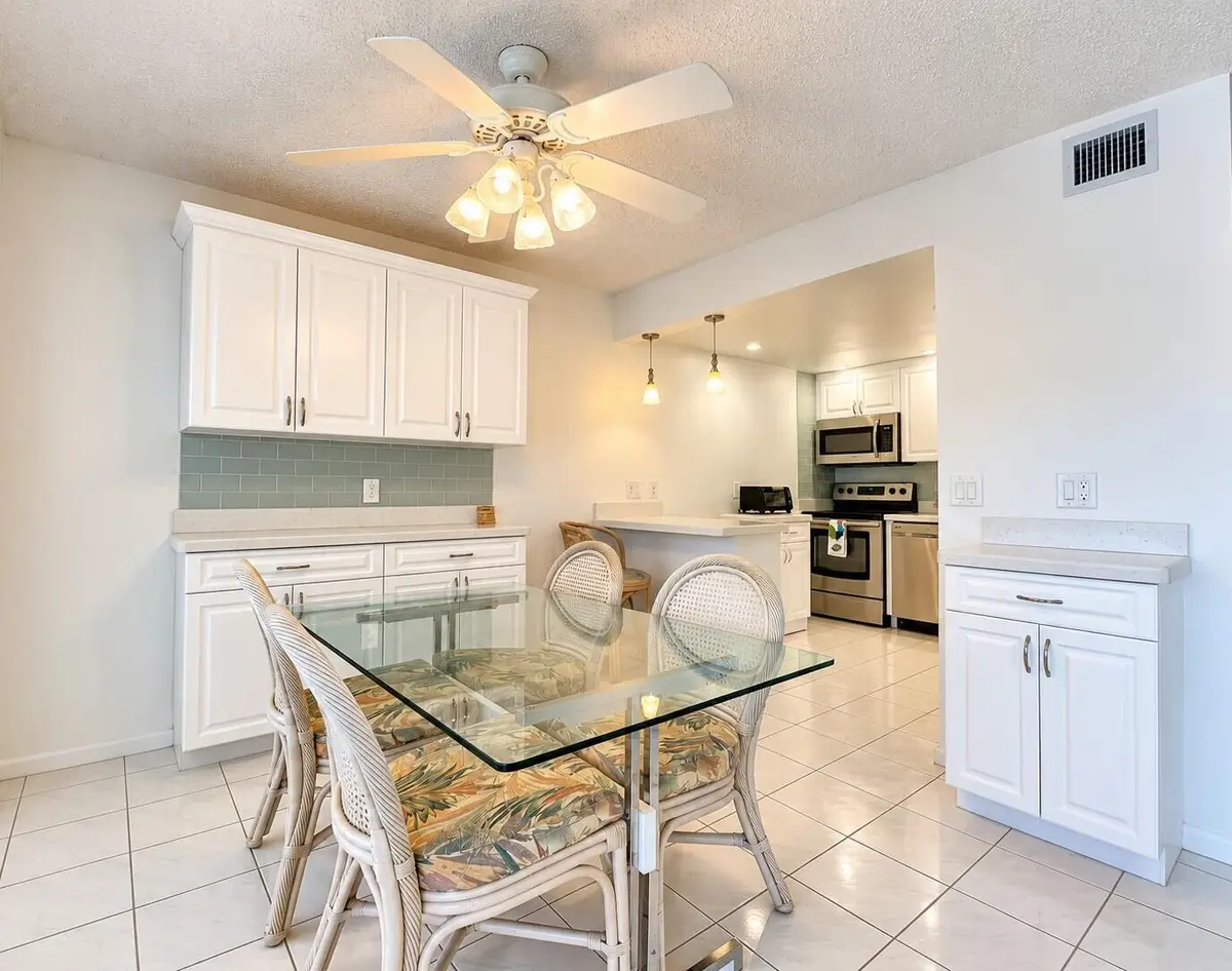 102 Greenbrier A, West Palm Beach, FL 33417 - #1