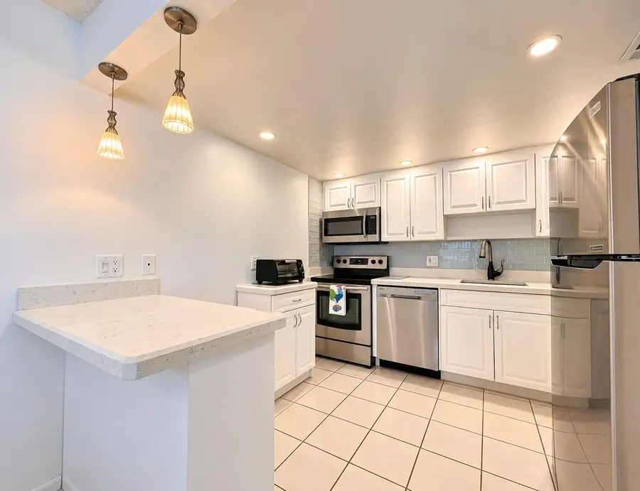 102 Greenbrier A, West Palm Beach, FL 33417 - #2
