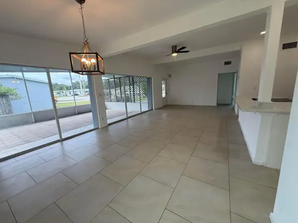 168 SE Prima Vista Boulevard, Port St Lucie, FL 34983