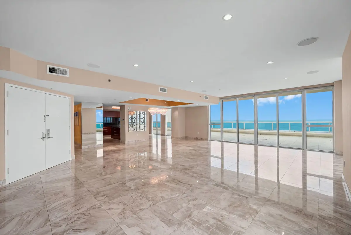 101 S Fort Lauderdale Beach Boulevard #2601, Fort Lauderdale, FL 33316 - #1