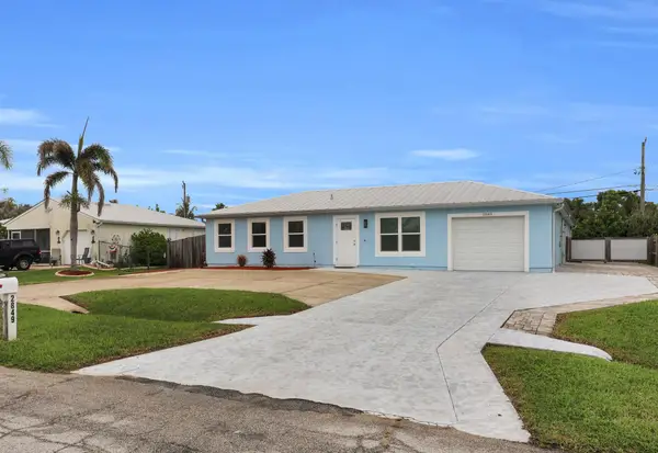 2849 SE Nance Street, Port St Lucie, FL 34984