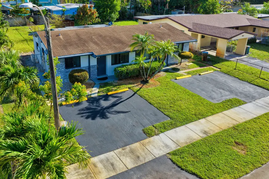 837 NW 41st Street #A-B, Oakland Park, FL 33309 - #2