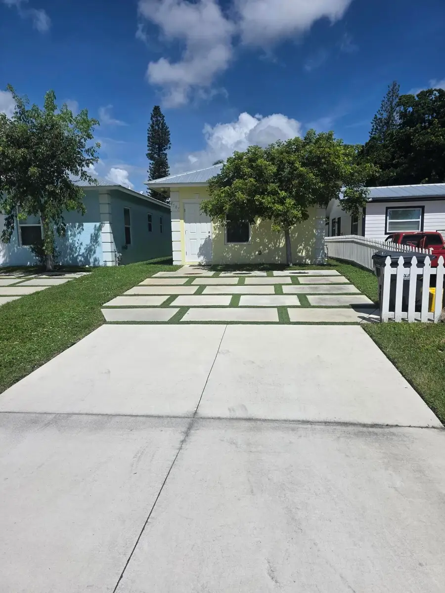 4587 Cambridge Street, Lake Worth, FL 33463 - #3