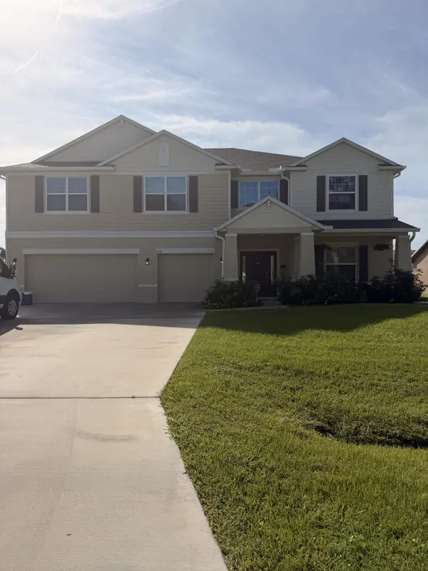 590 SE Faith Terrace, Port St Lucie, FL 34983