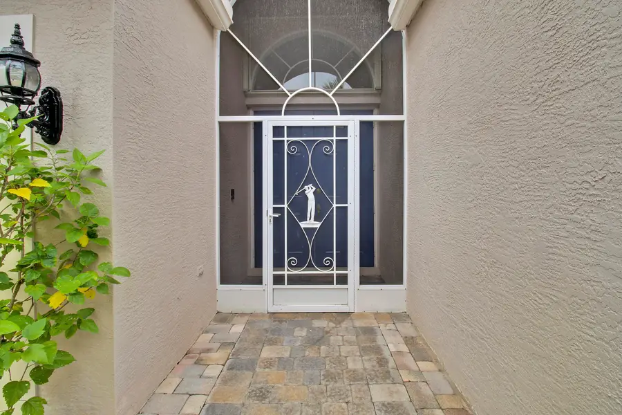 6815 SE Twin Oaks Circle, Stuart, FL 34997 - #3