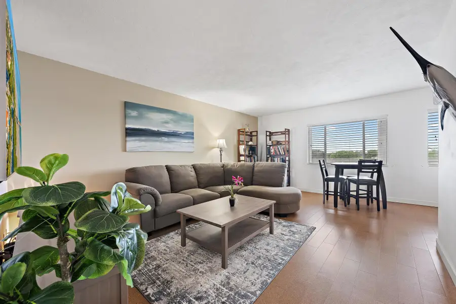 2381 Sunset Avenue #306, Lake Worth Beach, FL 33461 - #2