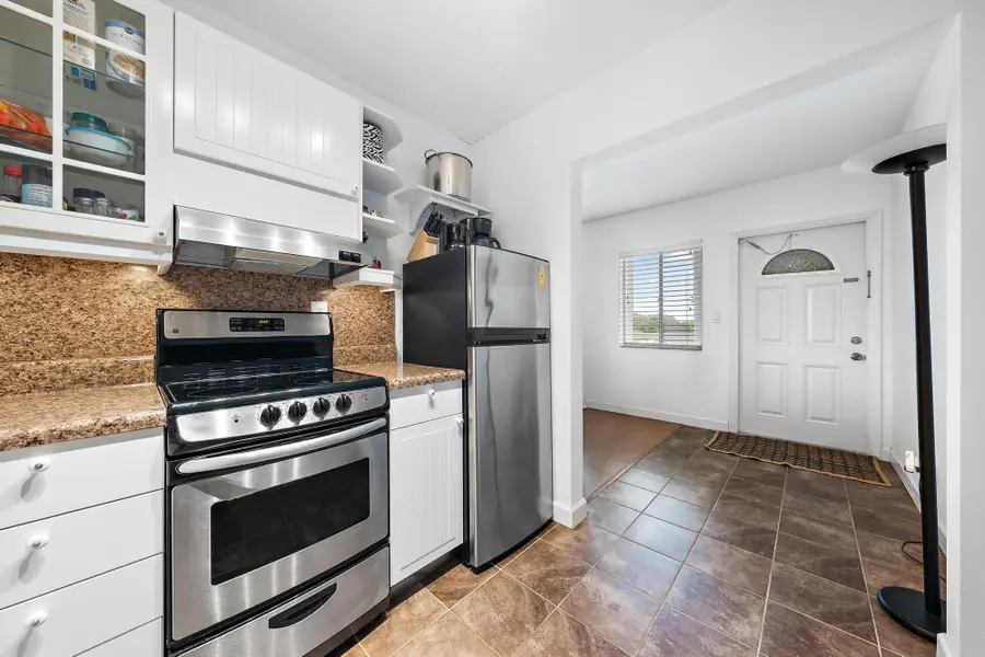 2381 Sunset Avenue #306, Lake Worth Beach, FL 33461 - #3