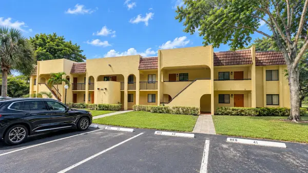 918 SW 9th St Circle #201, Boca Raton, FL 33486