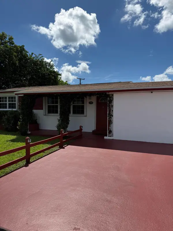 7440 Freedom Street, Hollywood, FL 33024