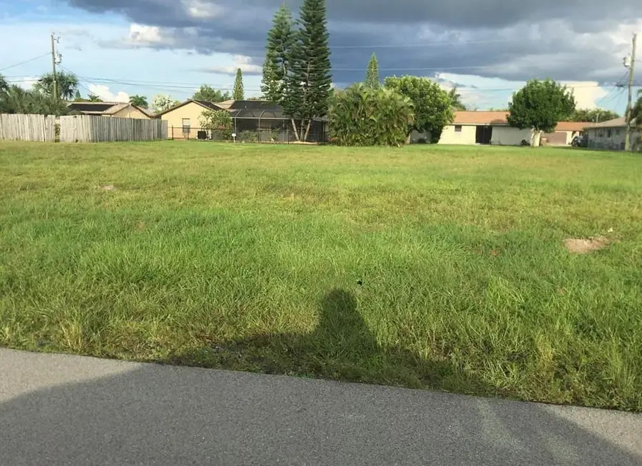3725 SW 7th Place, Cape Coral, FL 33914 - #3