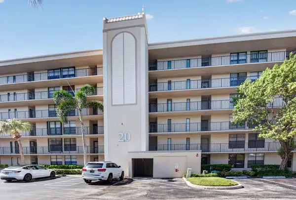 20 Royal Palm Way #301, Boca Raton, FL 33432