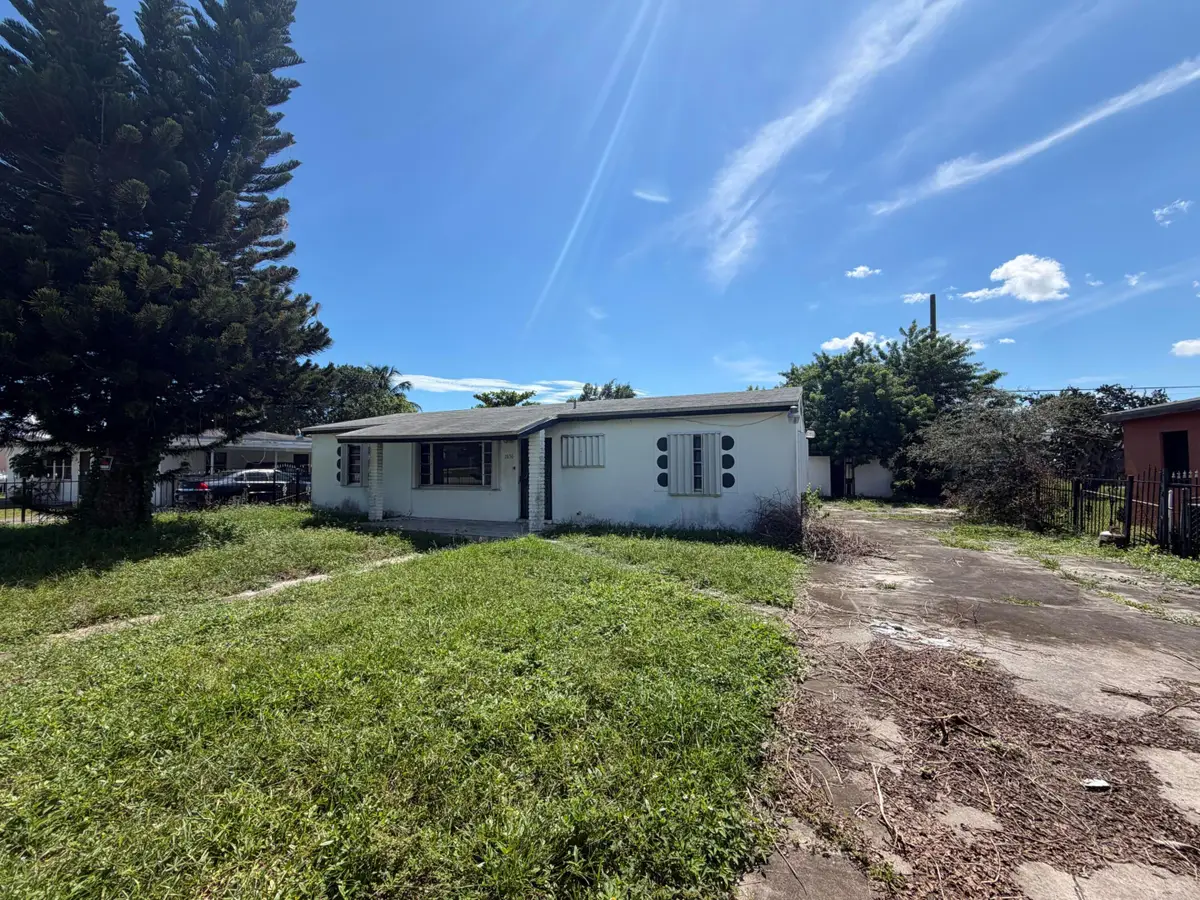 2850 NW 160th Street, Miami Gardens, FL 33054 - #1