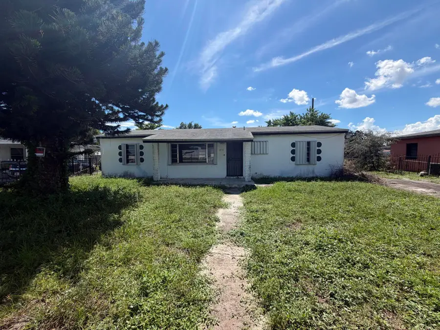 2850 NW 160th Street, Miami Gardens, FL 33054 - #2