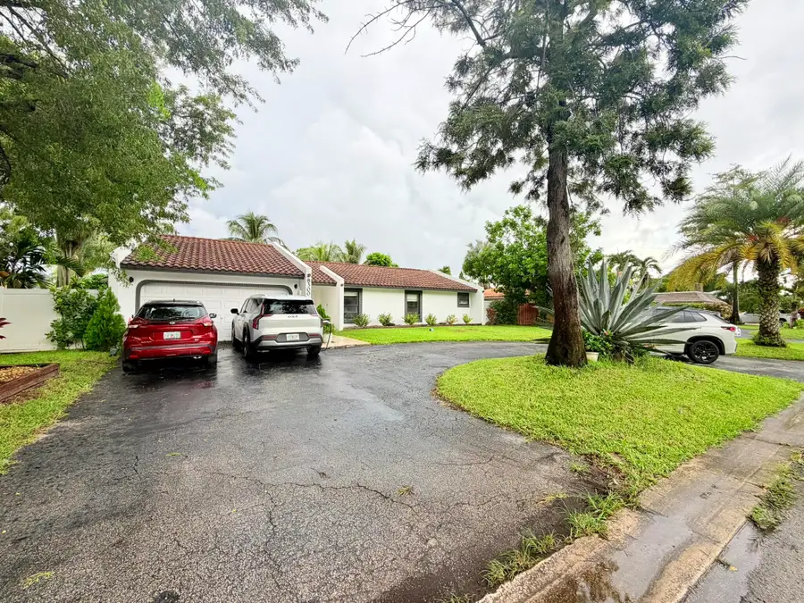 8300 NW 14th Court, Coral Springs, FL 33071 - #3