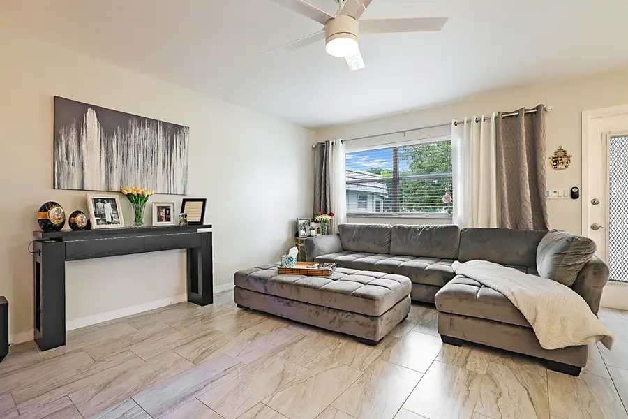136 Tuscany B, Delray Beach, FL 33446 - #3