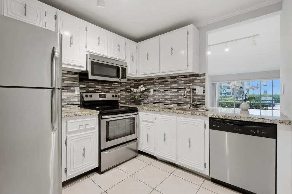 485 N Pine Island Road #A105, Plantation, FL 33324 - #1