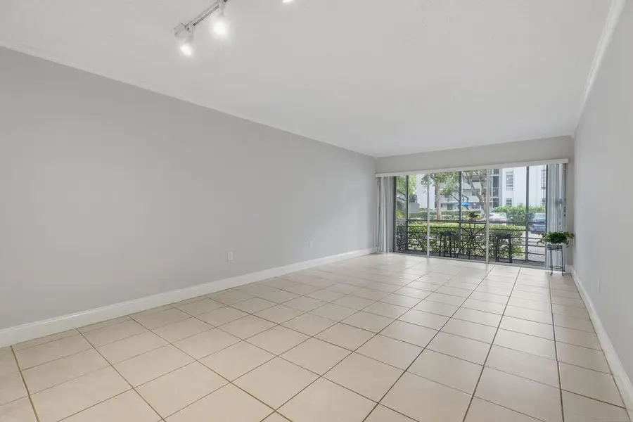 485 N Pine Island Road #A105, Plantation, FL 33324 - #3
