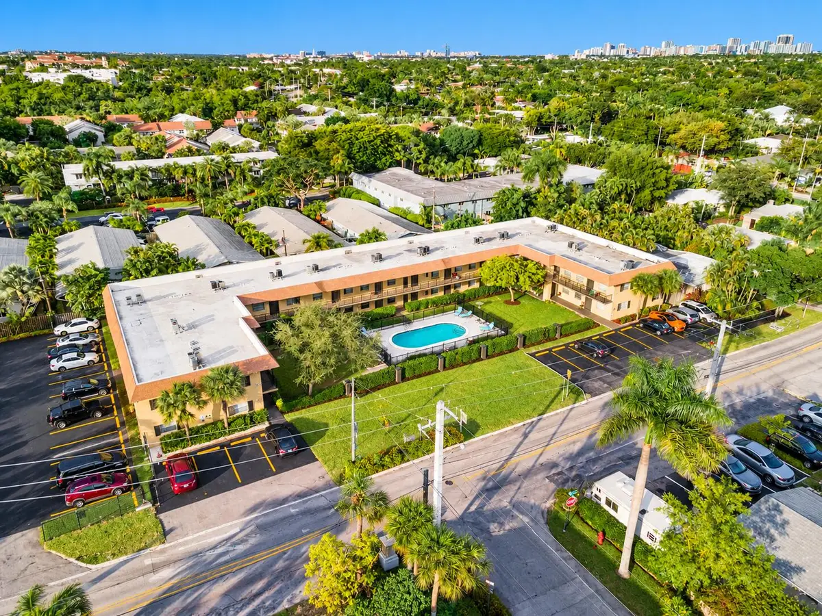 1401 NE 17th Court, Fort Lauderdale, FL 33305 - #1
