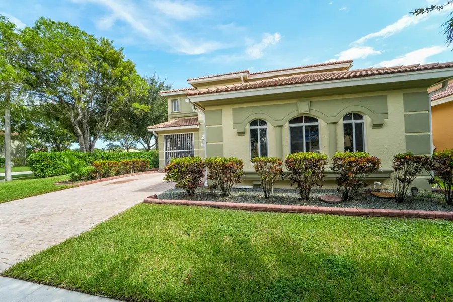 672 Gazetta Way, West Palm Beach, FL 33413 - #3