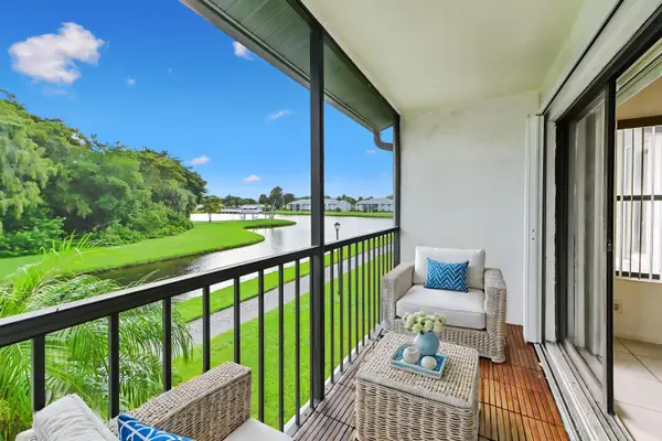 1005 Green Pine Boulevard #C2, West Palm Beach, FL 33409