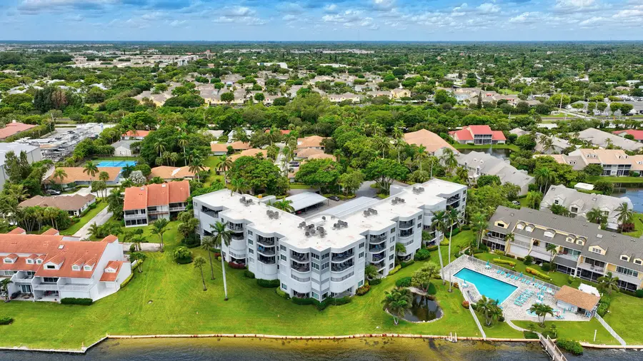 8200 Lakeshore Drive #2010, Hypoluxo, FL 33462 - #3