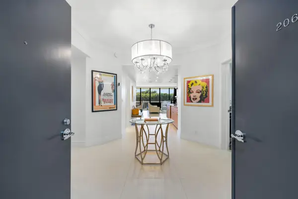 2100 S Ocean Boulevard, Palm Beach, FL 33480