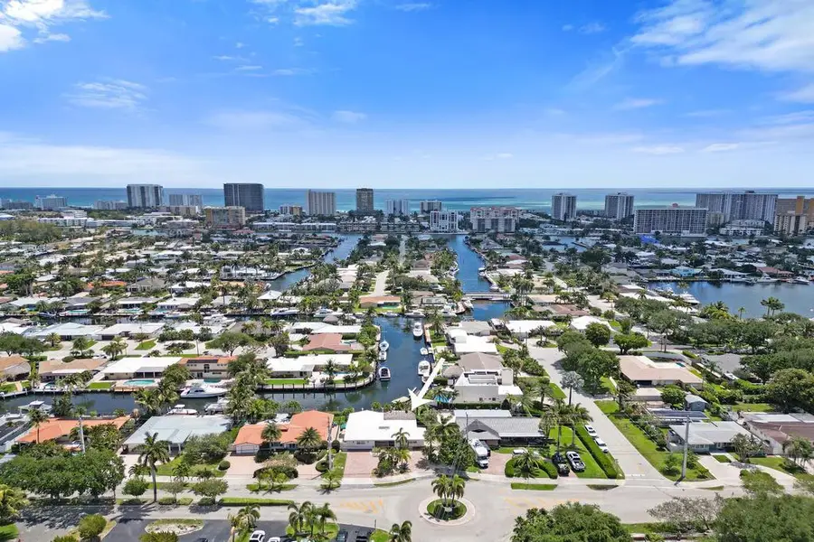 1004 NE 26th Avenue, Pompano Beach, FL 33062 - #3