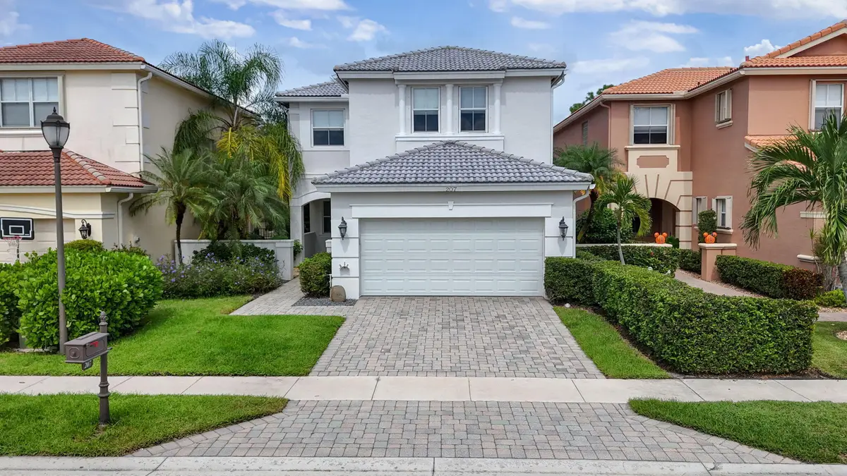 207 Isle Verde Way, Palm Beach Gardens, FL 33418 - #1