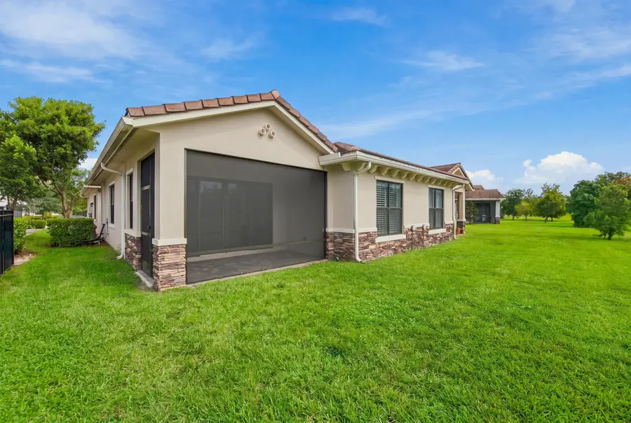 19562 Weathervane Way, Loxahatchee, FL 33470 - #2
