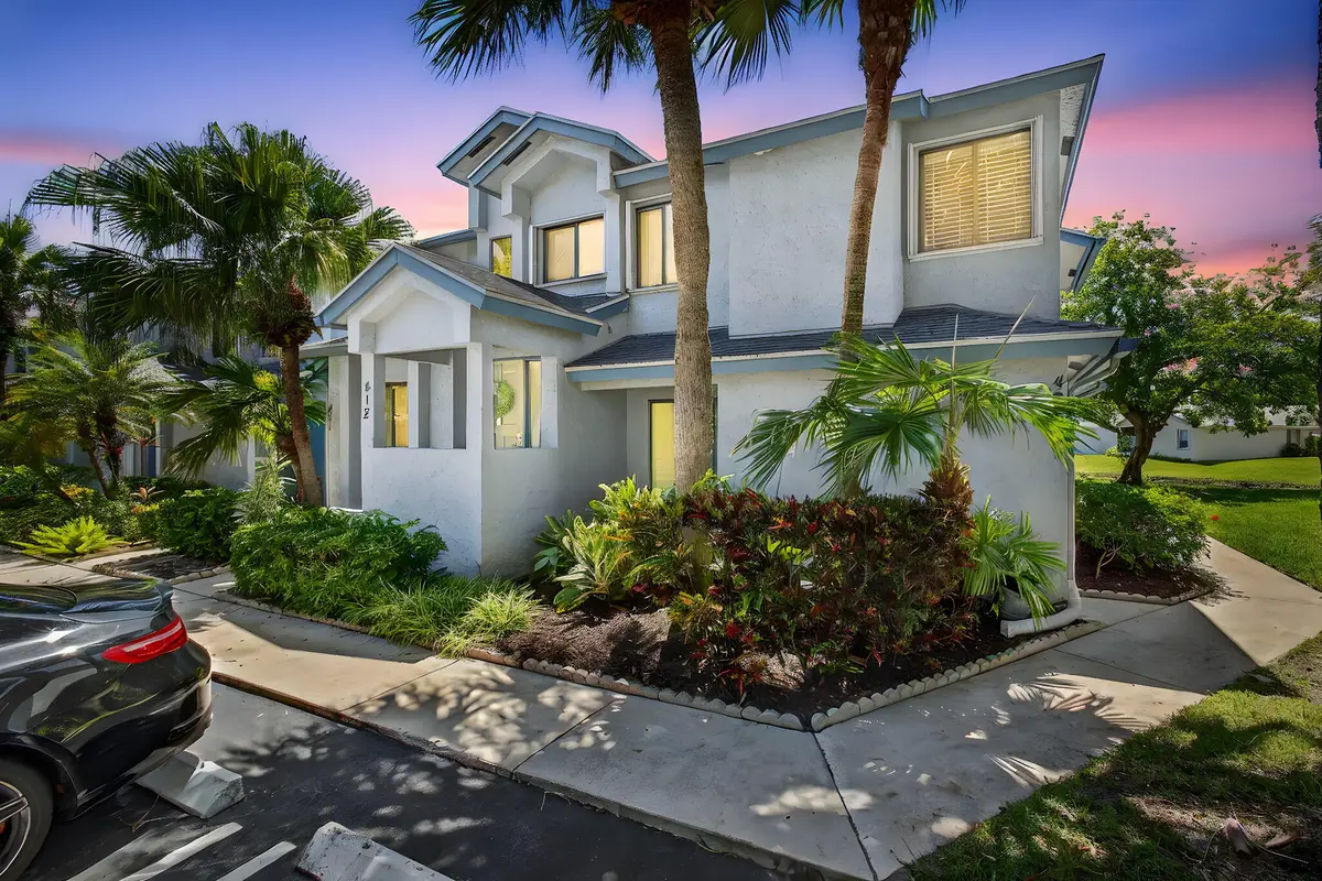 406 Harbour Pointe Way, Greenacres, FL 33413 - #1