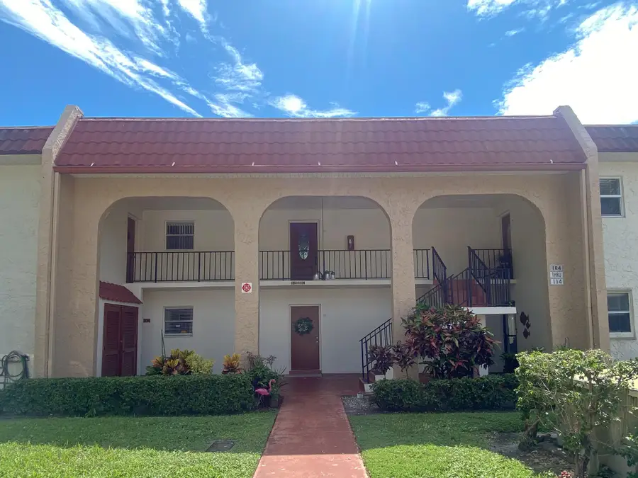 108 Lake Evelyn Drive, West Palm Beach, FL 33411 - #2