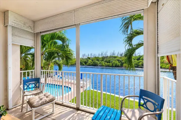 333 NE 19th Avenue #203, Deerfield Beach, FL 33441