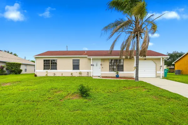 621 SW Stillman Avenue, Port St Lucie, FL 34953